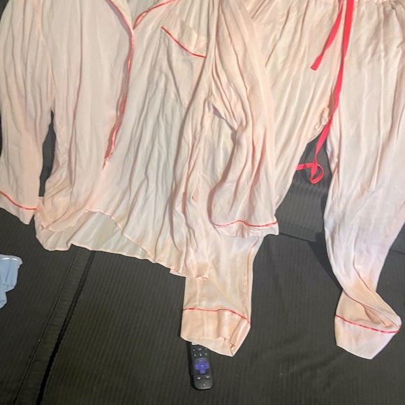 Pink pajamas size 1 - Picture 2 of 4